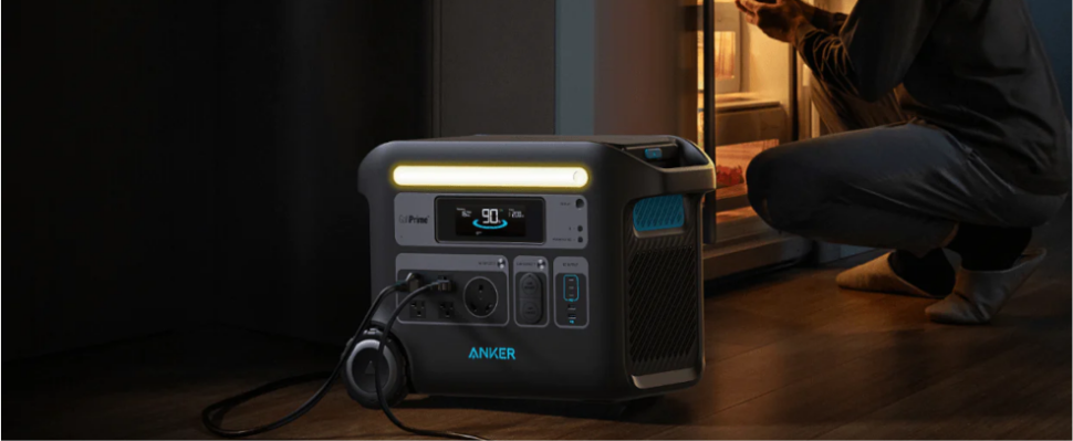 Portable power station providing home backup power during an outage